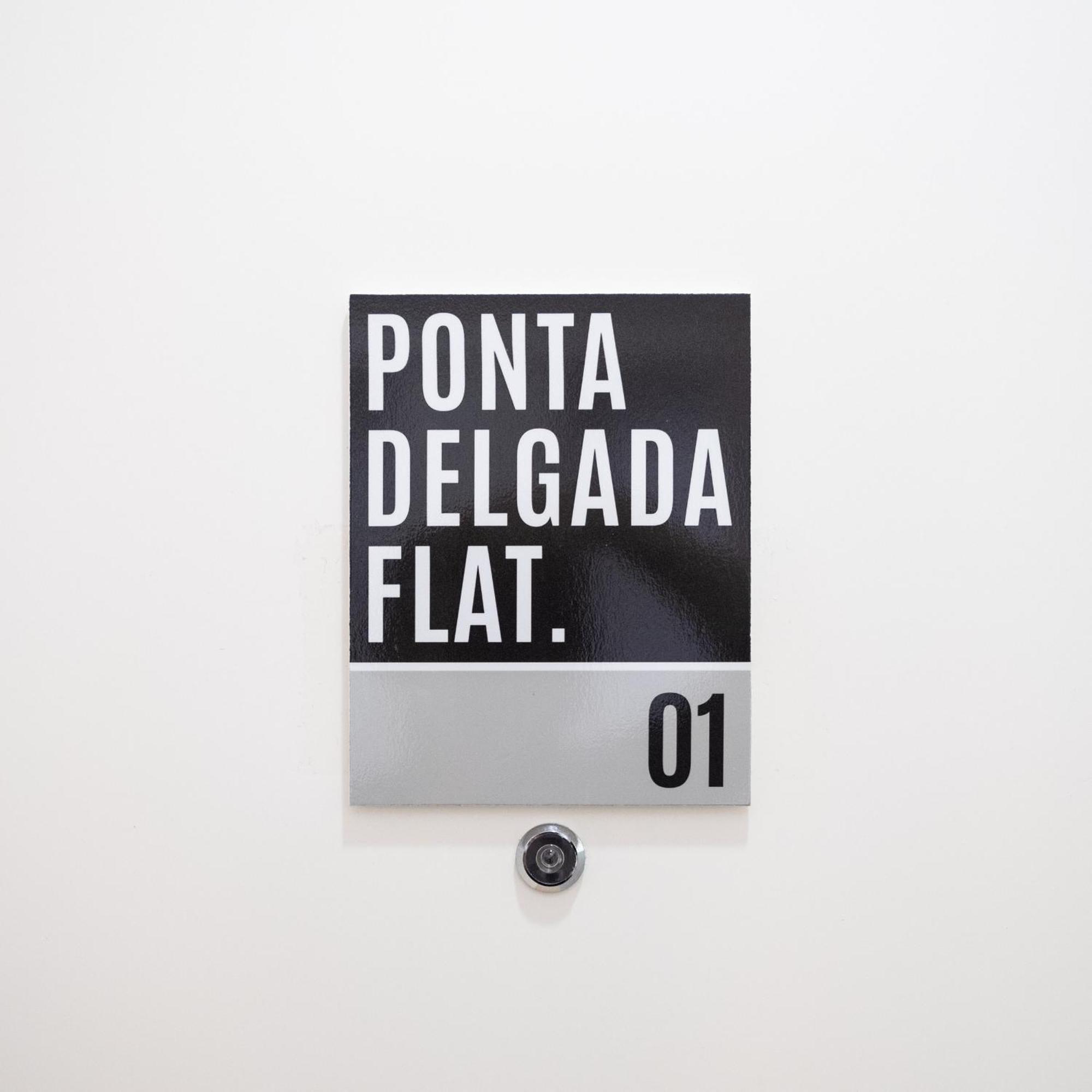 Appartement Ponta Delgada Flats - Host & Chill Extérieur photo